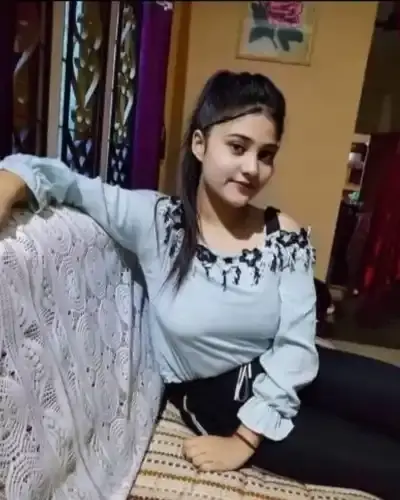 Call Girls Service in Bandarulanka